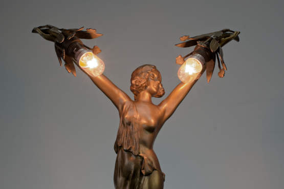☑️ 
art nouveau spelter lamp for sale