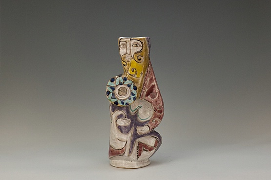 ☑️ 20th Century Decorative Arts |A large Elio Schiavon hi-glaze figurative sculptural ceramic vase, Italy circa 1960 Guerriero
