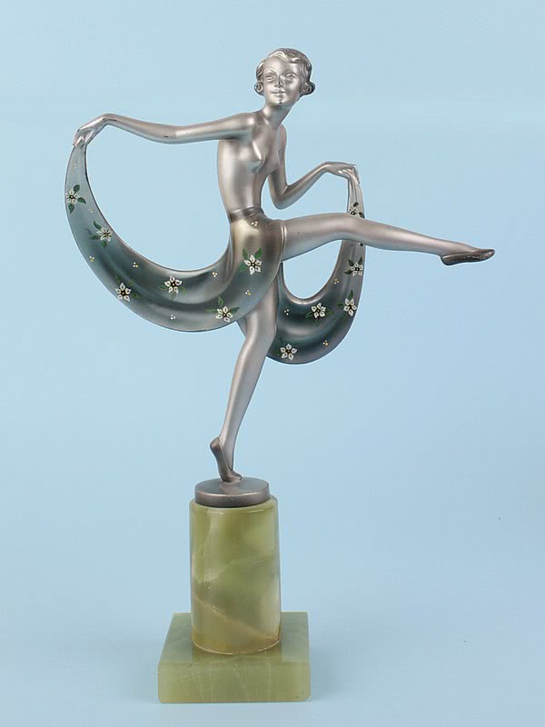  20th Century Decorative Arts |Art Deco Austrian bronze figure by Josef Lorenzl, circa 1930 d 