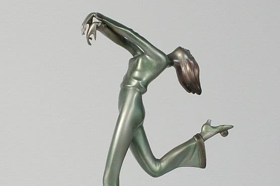 ☑️ 20th Century Decorative Arts | art deco bronze statue for sale 