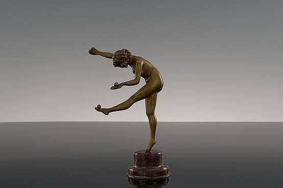 ☑️ 20th Century Decorative Arts |Art Deco Colinet Bronze Statue For Sale