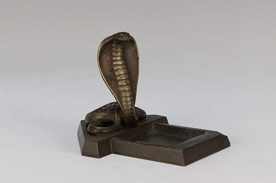 ☑️ 20th Century Decorative Arts |antique cobra art deco figurine 