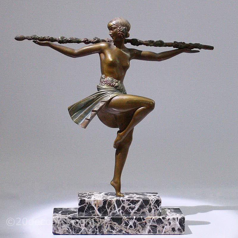  20th Century Decorative Arts |Pierre Le Faguays - Art Deco Bronze Sculpture