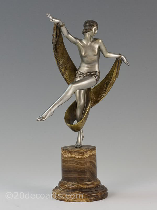  20th Century Decorative Arts |Art Deco French bronze figure by Fanny Rozet, "Pas de L'Écharpe", 1920s,