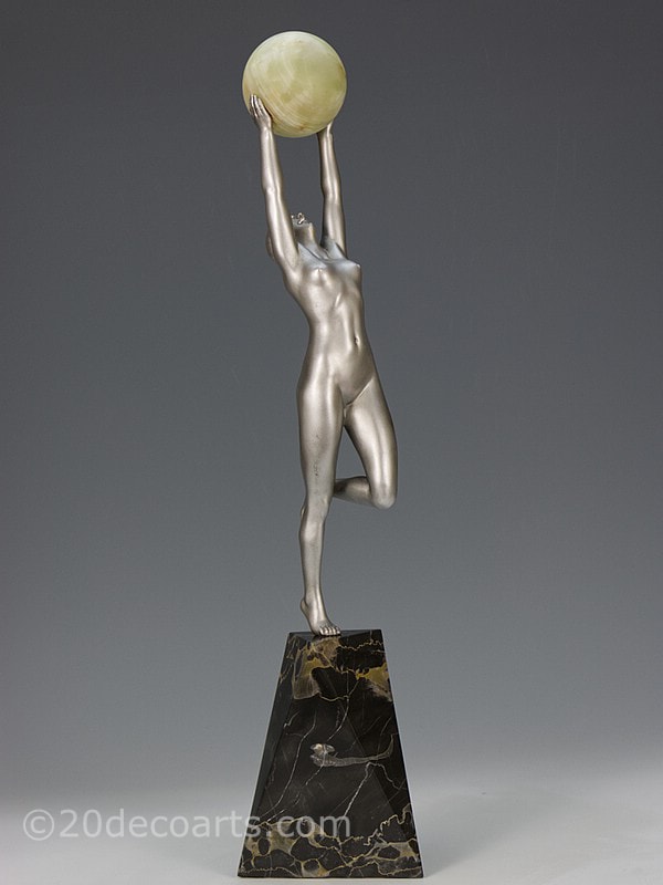  Maurice Guiraud-Rivière, Rare Art Deco bronze sculpture, Girl with a Ball, France circa 1925