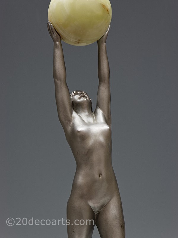Maurice Guiraud-Rivière, Rare Art Deco bronze sculpture, Girl with a Ball, France circa 1925